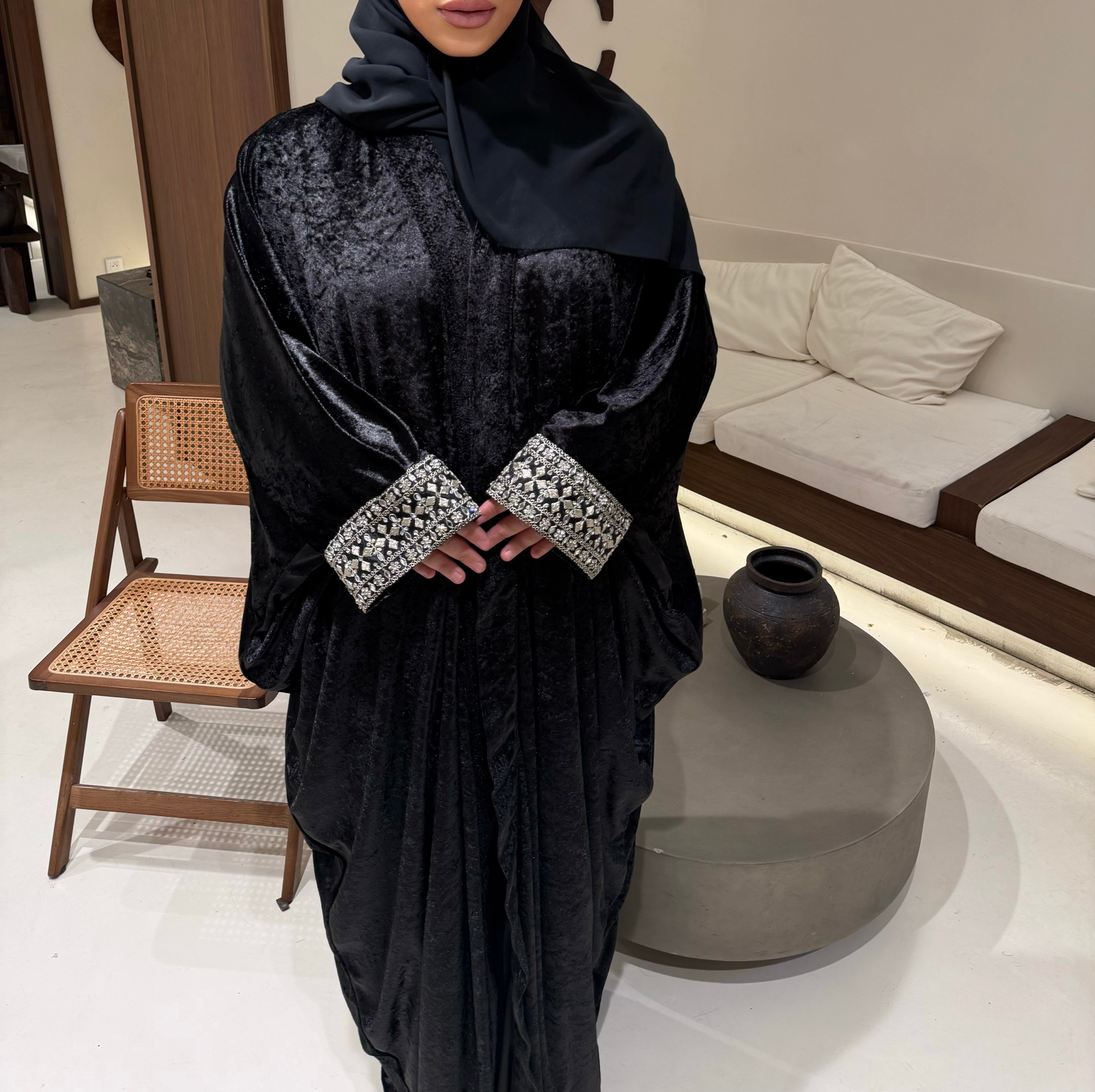 Omaniya Black