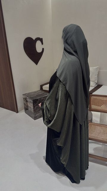Abaya Layali Kaki