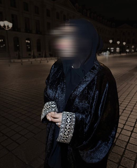 Abaya Omaniya Noir Velvet